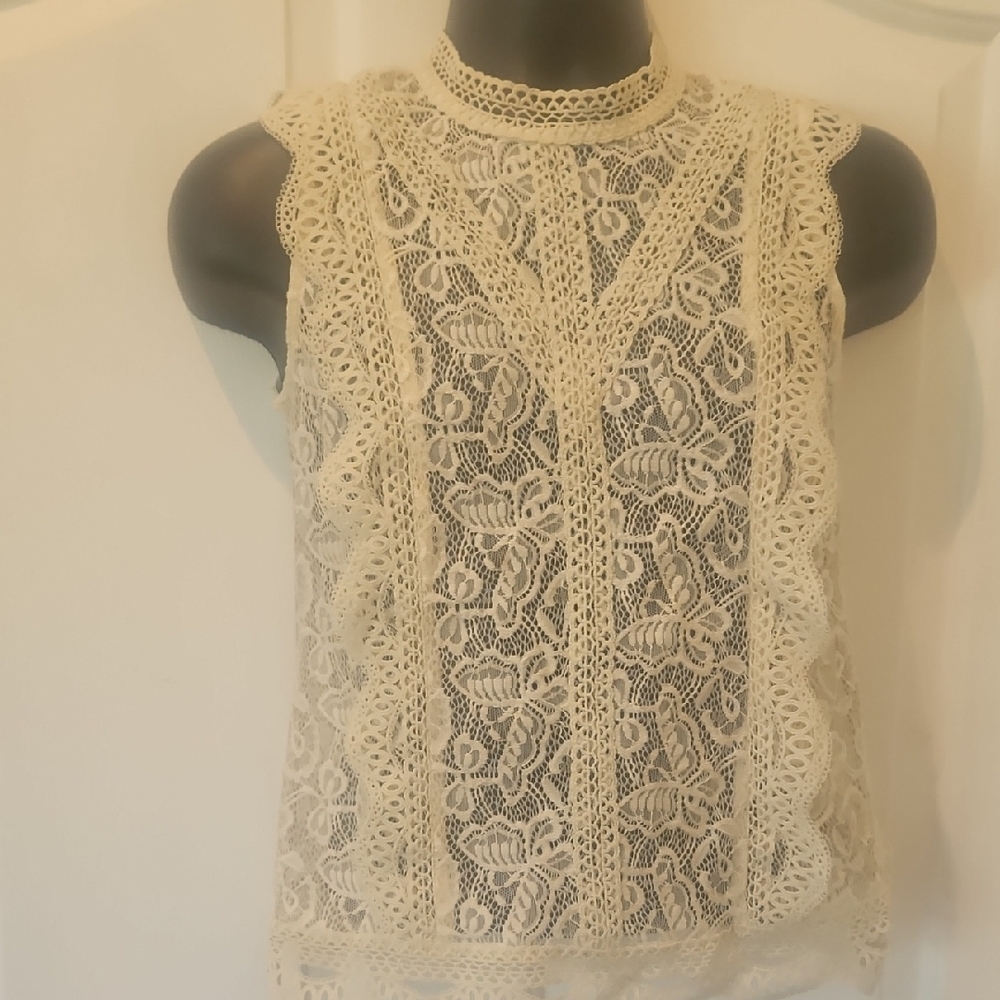 Elegant Cream Lace Sleeveless Top